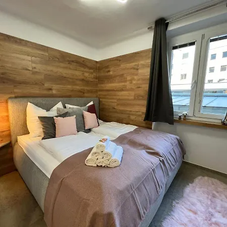 Modern At - Hauptbahnhof ホテル *