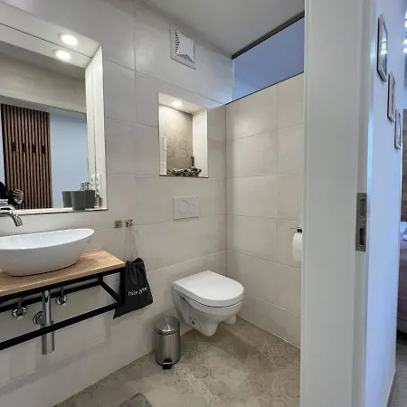 Modern At - Hauptbahnhof ホテル *