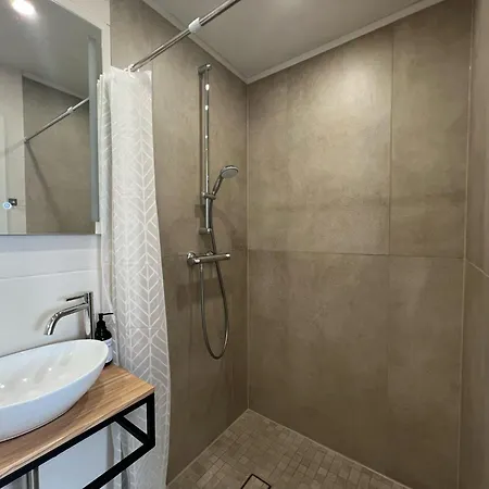 Modern At - Hauptbahnhof Hotel