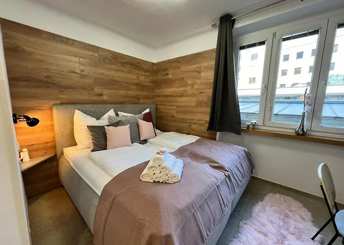 Modern At - Hauptbahnhof Hotel *