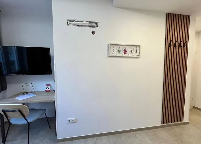 Modern At - Hauptbahnhof Hotel *