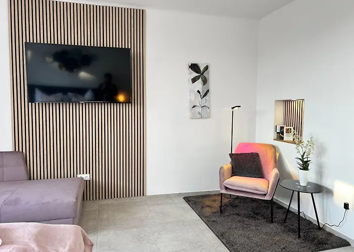 Отель Modern At - Hauptbahnhof *